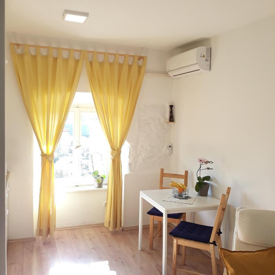 Studio Apartman "Nicole" Pula Luaran gambar