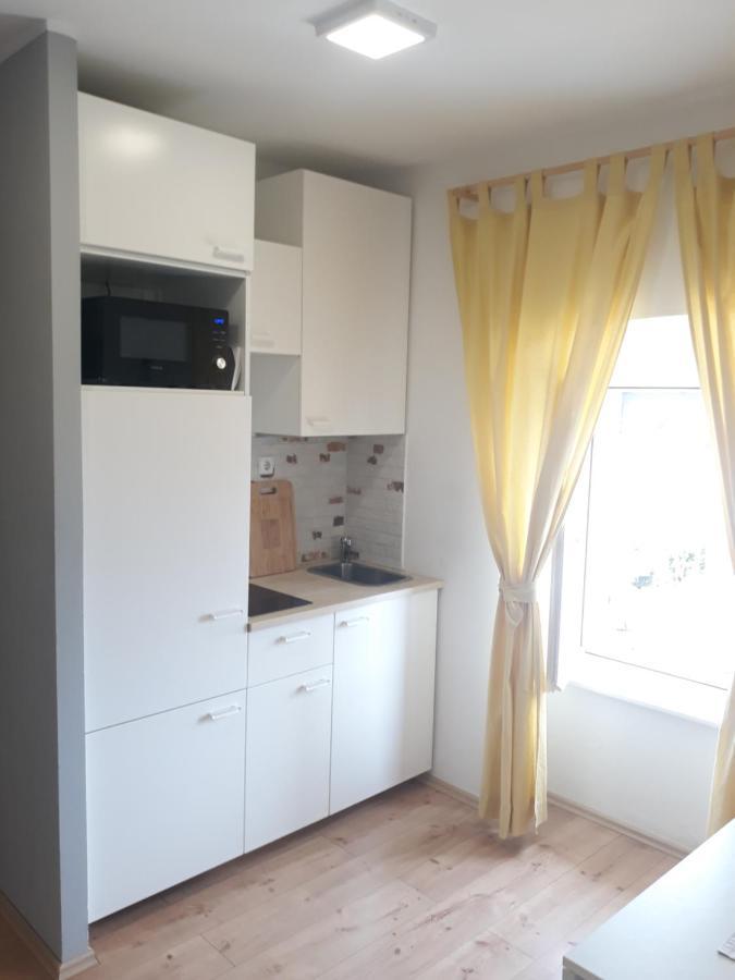 Studio Apartman "Nicole" Pula Luaran gambar